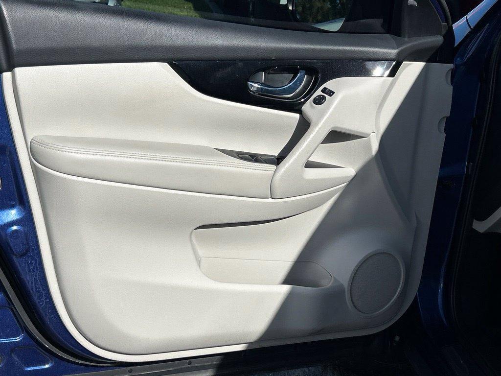 used 2019 Nissan Rogue Sport car, priced at $13,447
