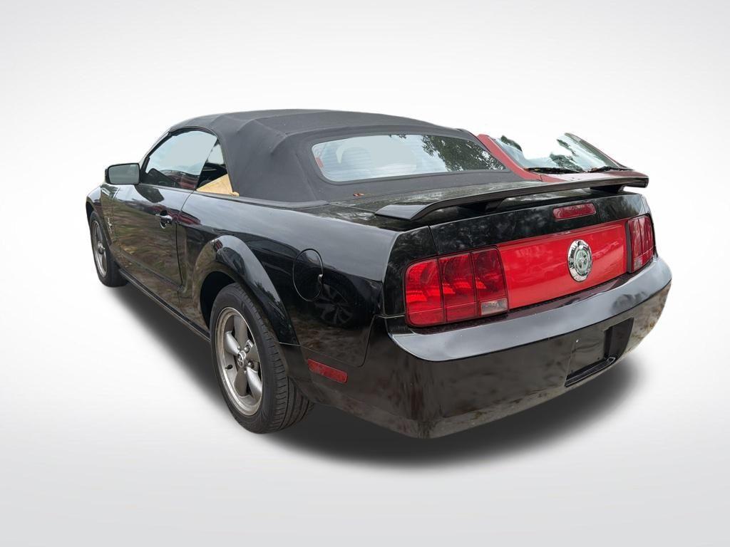 used 2006 Ford Mustang car, priced at $3,999