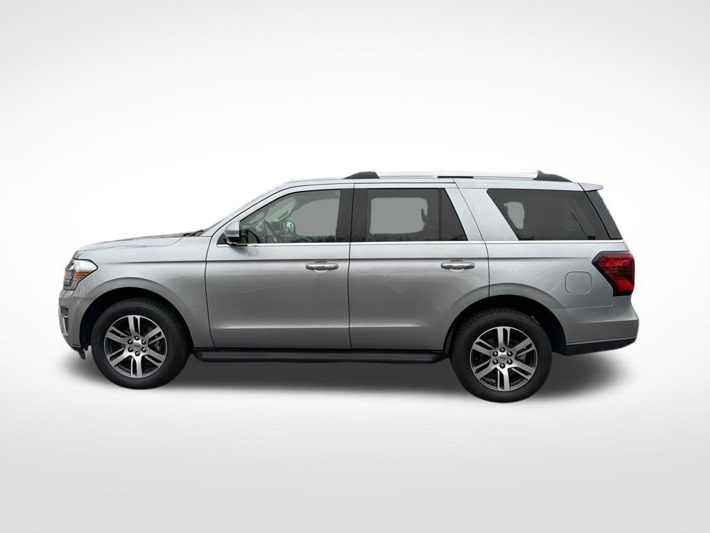 used 2024 Ford Expedition car, priced at $37,497