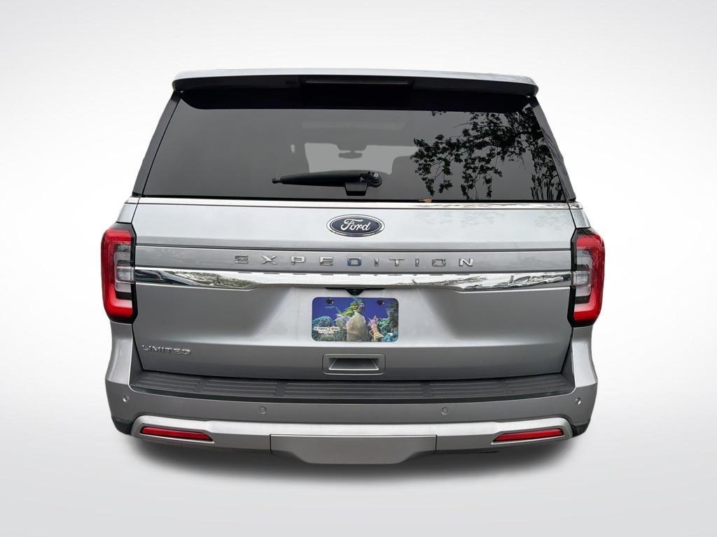 used 2024 Ford Expedition car, priced at $37,497