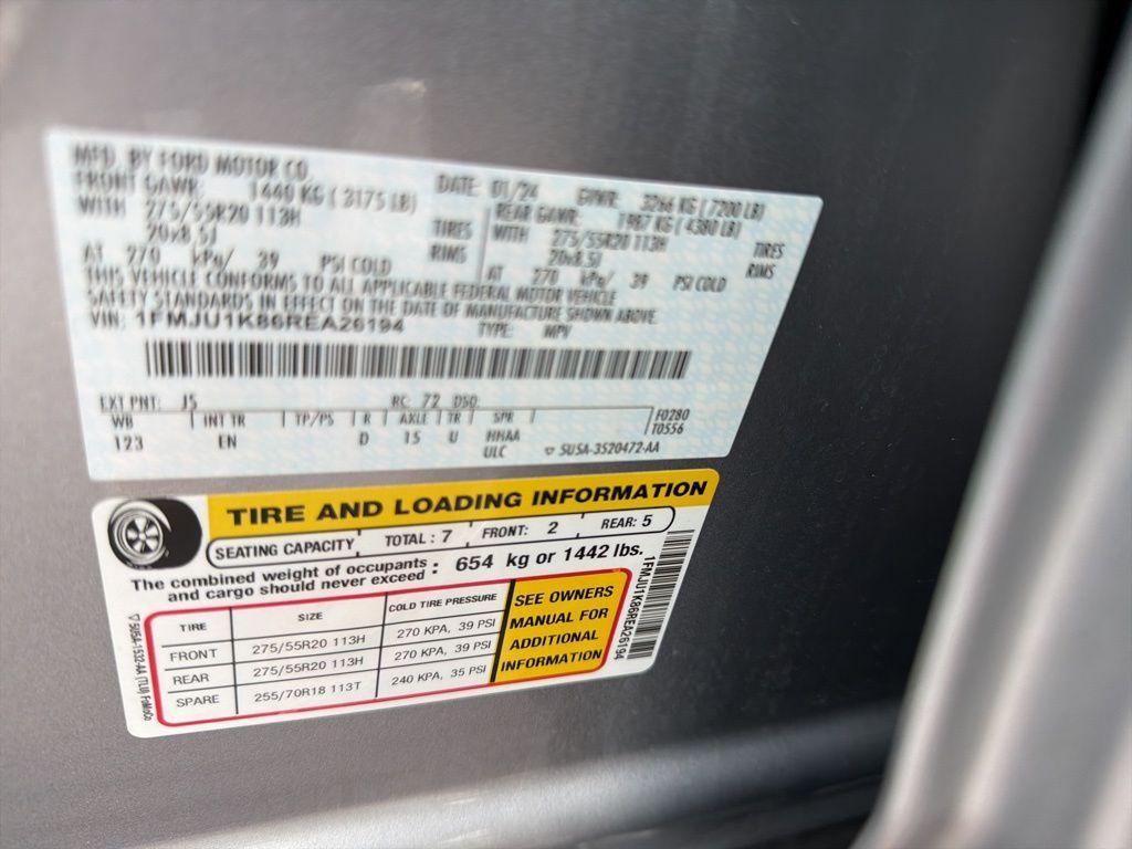 used 2024 Ford Expedition car, priced at $37,497