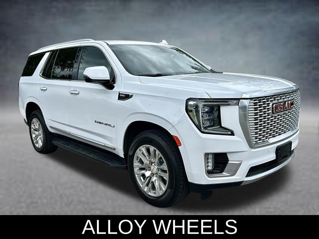 used 2023 GMC Yukon car, priced at $55,121