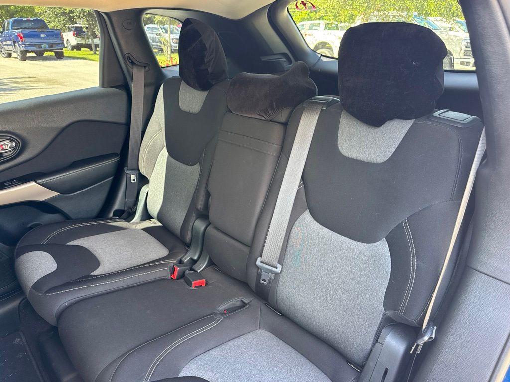 used 2018 Jeep Cherokee car, priced at $12,947