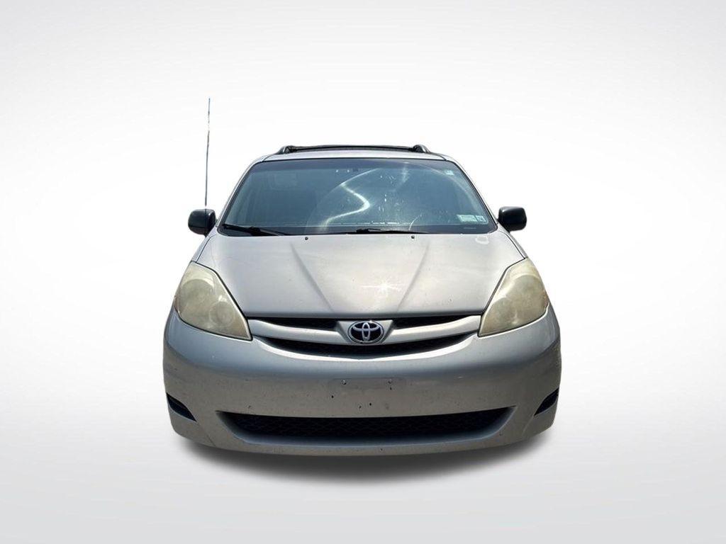 used 2009 Toyota Sienna car, priced at $3,597