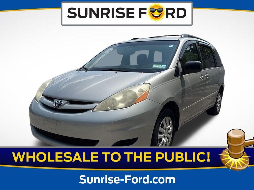 used 2009 Toyota Sienna car, priced at $3,597