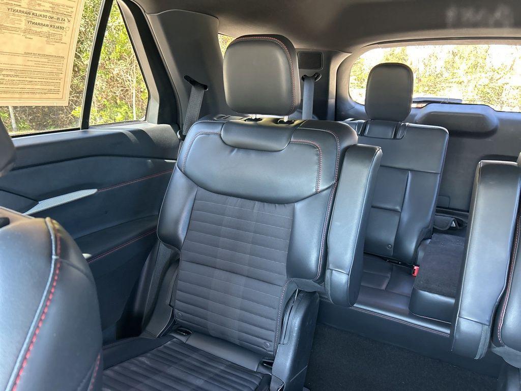 used 2025 Ford Explorer car, priced at $35,797