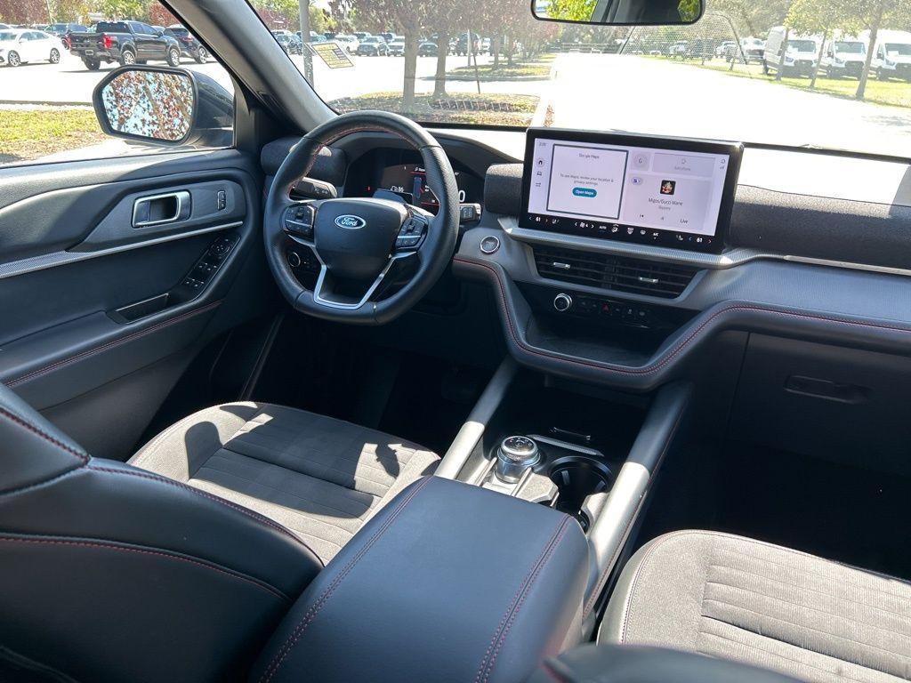 used 2025 Ford Explorer car, priced at $35,797