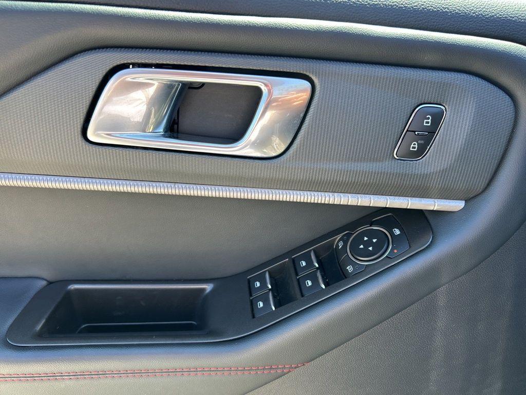 used 2025 Ford Explorer car, priced at $35,797