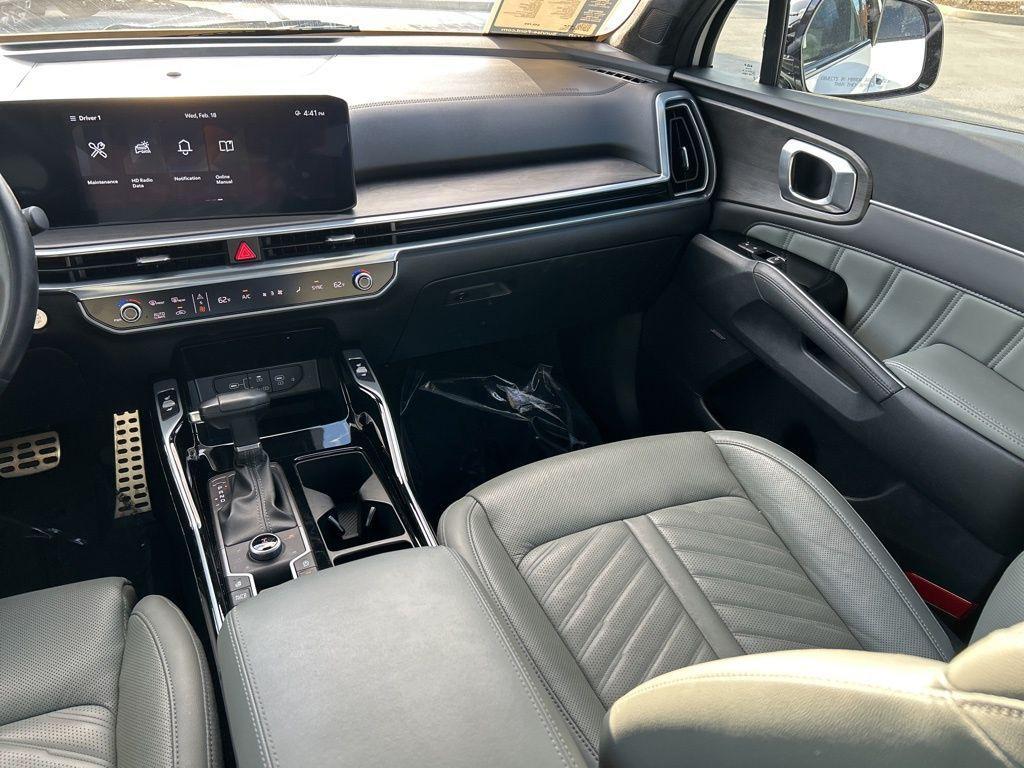 used 2024 Kia Sorento car, priced at $36,698