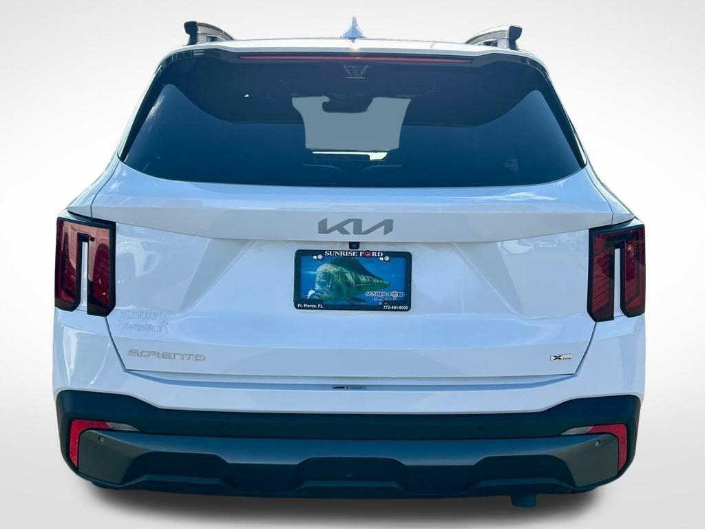 used 2024 Kia Sorento car, priced at $36,698