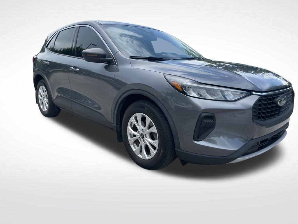 used 2023 Ford Escape car, priced at $15,549