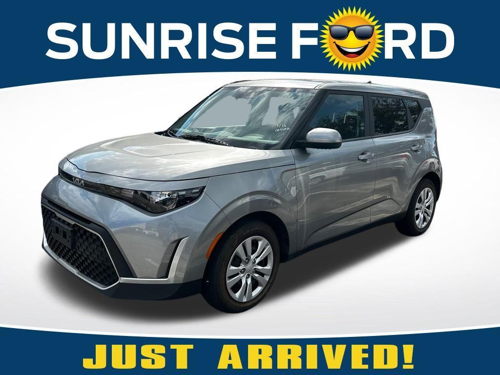 used 2023 Kia Soul car