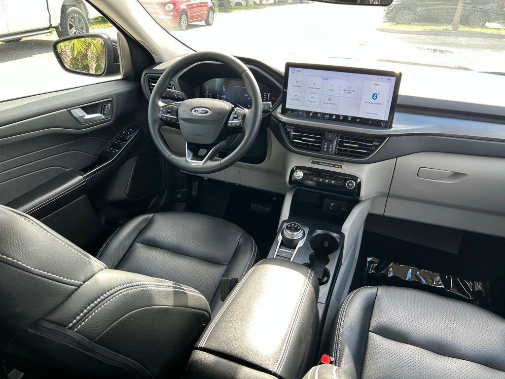 new 2023 Ford Escape car, priced at $29,995