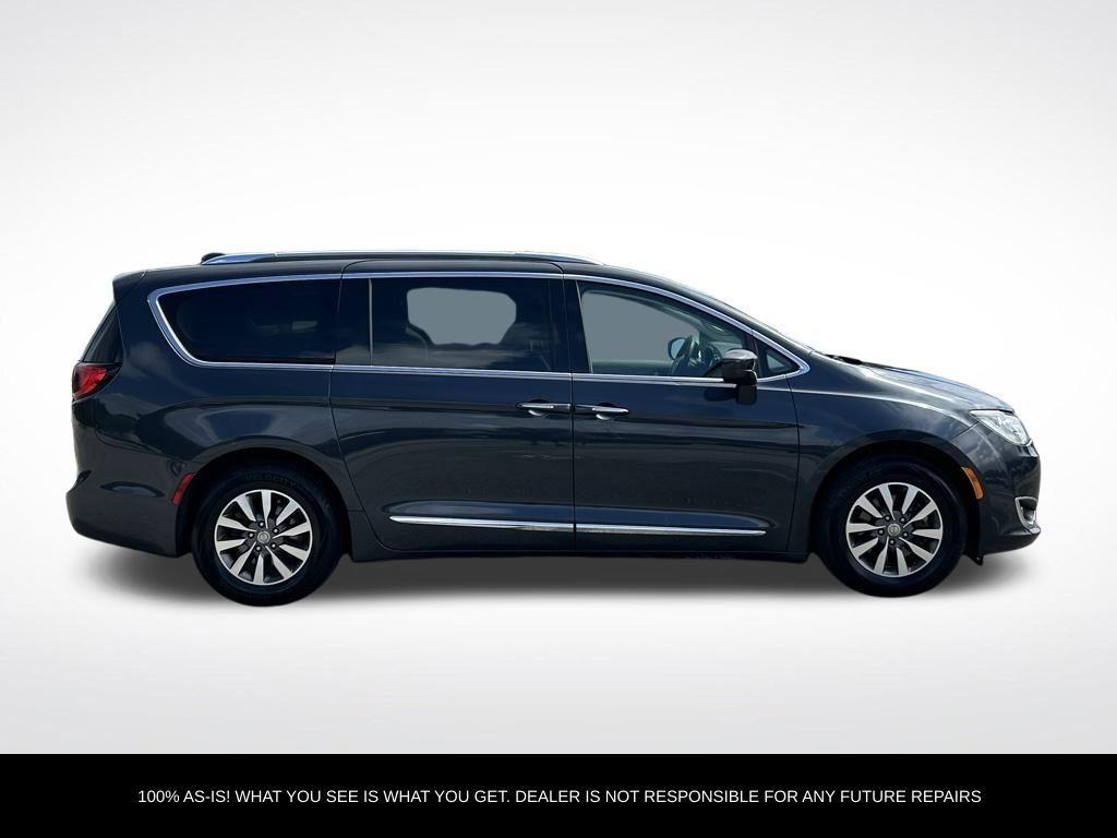 used 2020 Chrysler Pacifica car, priced at $18,995