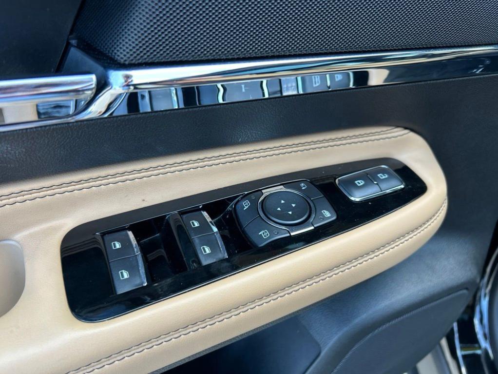 used 2023 Lincoln Corsair car, priced at $35,297
