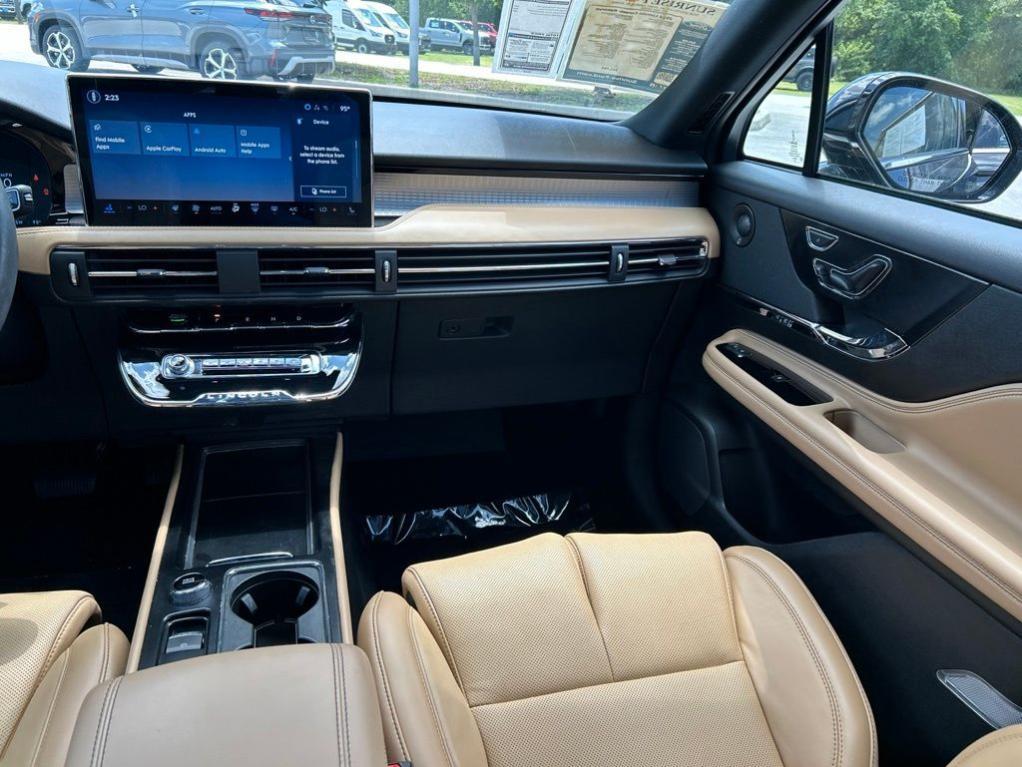 used 2023 Lincoln Corsair car, priced at $35,297