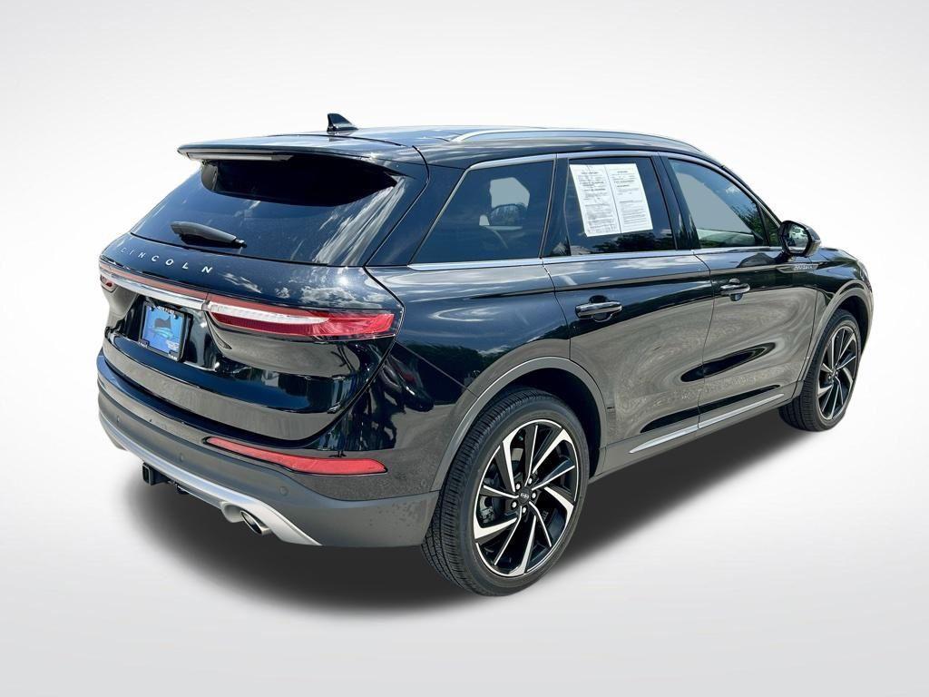 used 2023 Lincoln Corsair car, priced at $35,297