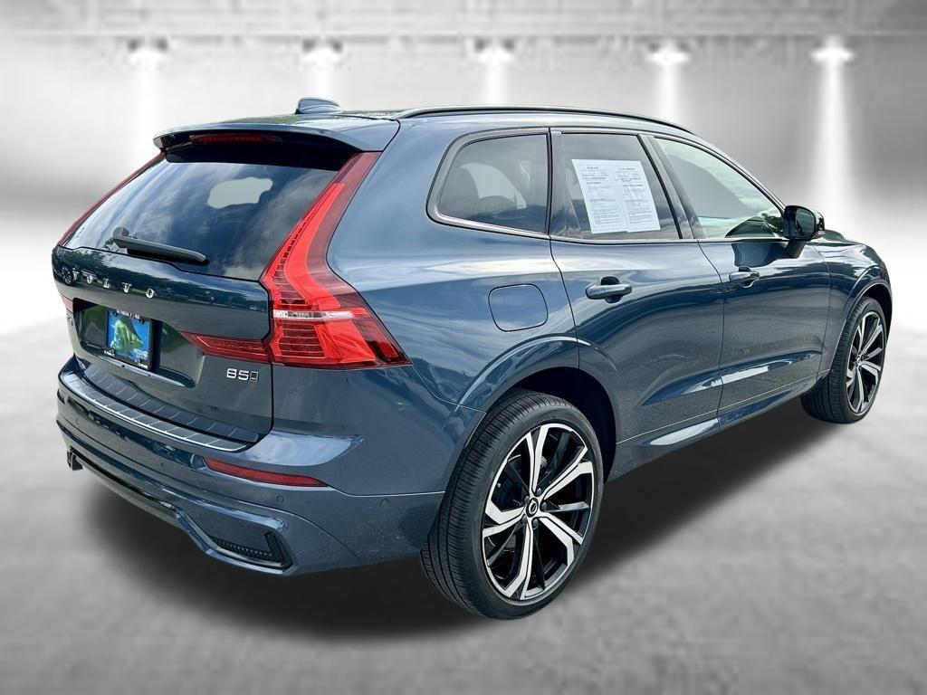 used 2023 Volvo XC60 car, priced at $32,997