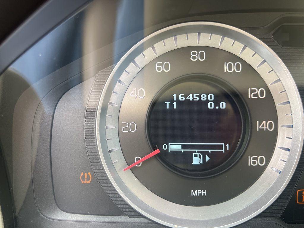 used 2012 Volvo XC70 car, priced at $3,999