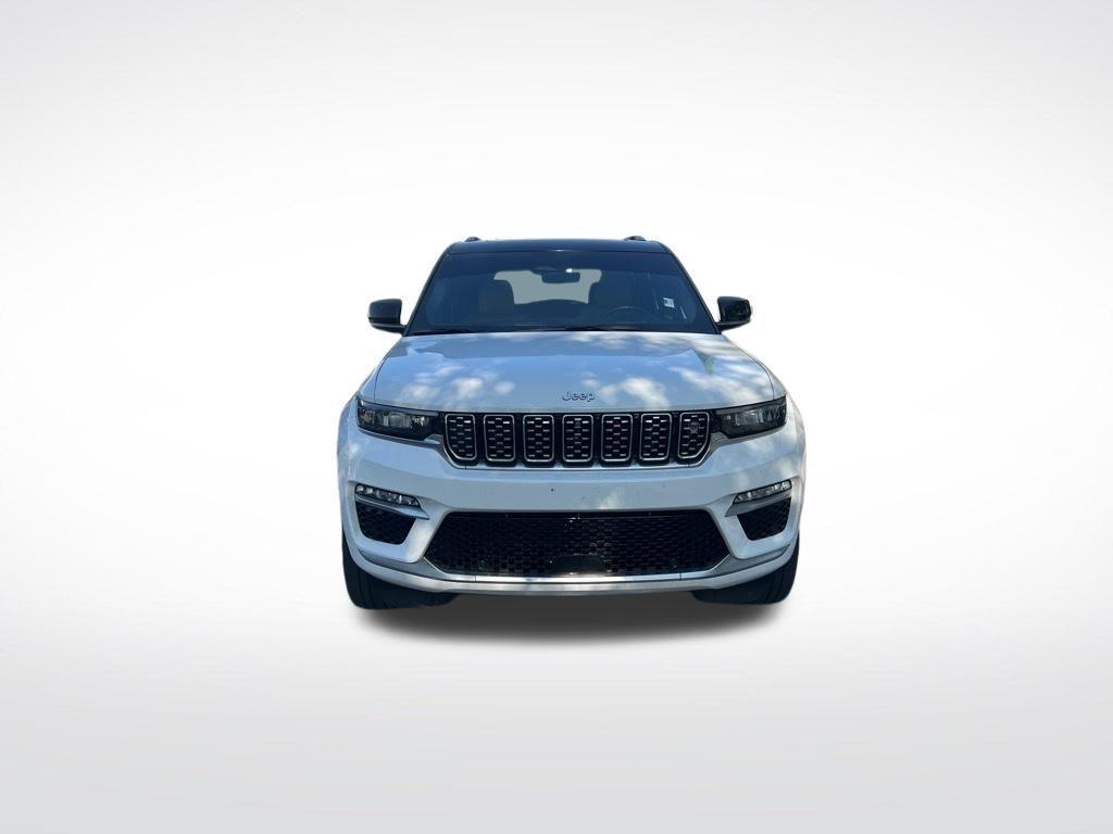 used 2023 Jeep Grand Cherokee car, priced at $38,997