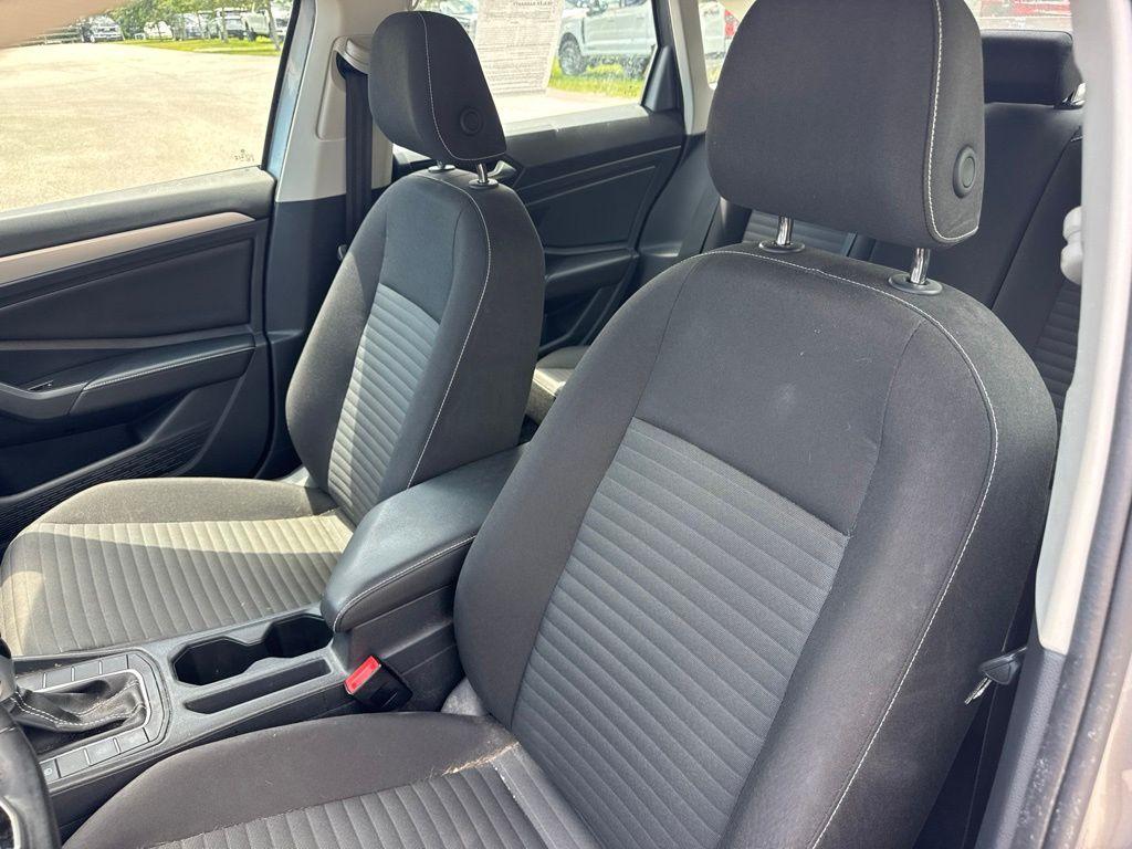 used 2024 Volkswagen Jetta car, priced at $17,212