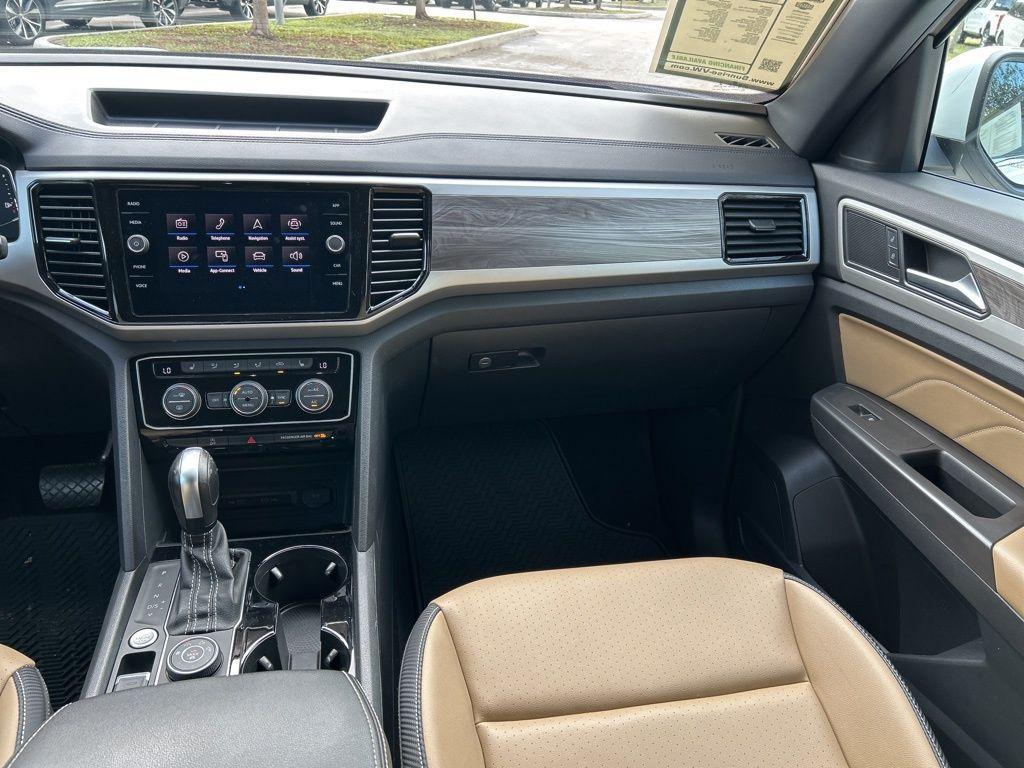 used 2022 Volkswagen Atlas Cross Sport car, priced at $23,095