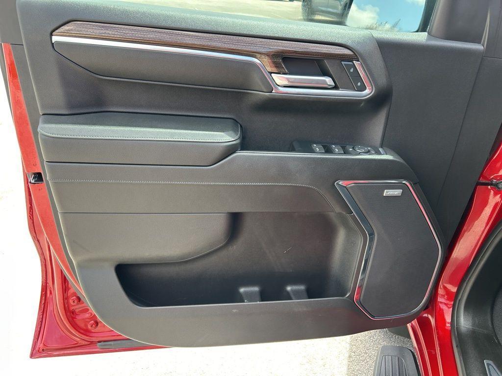 used 2024 Chevrolet Silverado 1500 car, priced at $44,297