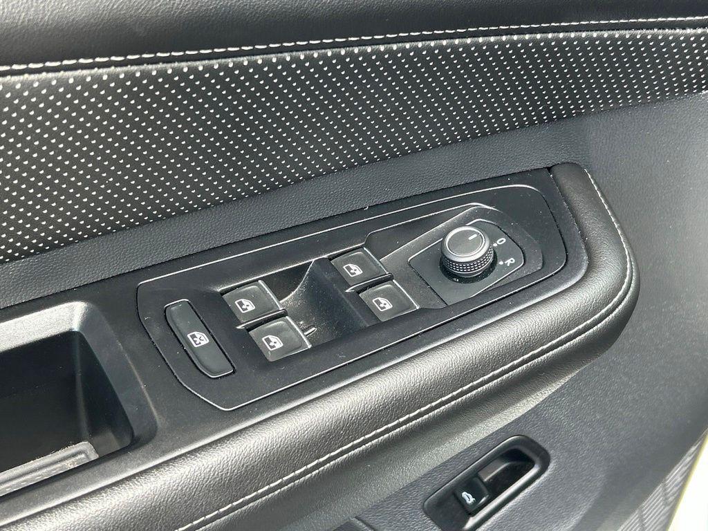 used 2024 Volkswagen Atlas car, priced at $26,997