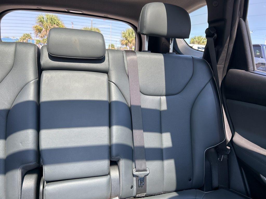 used 2022 Hyundai Santa Fe car, priced at $23,998