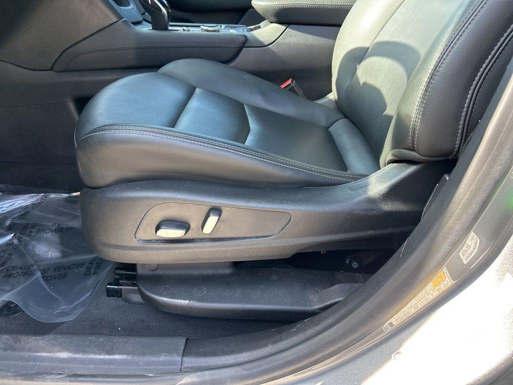 used 2021 Cadillac XT6 car, priced at $26,998