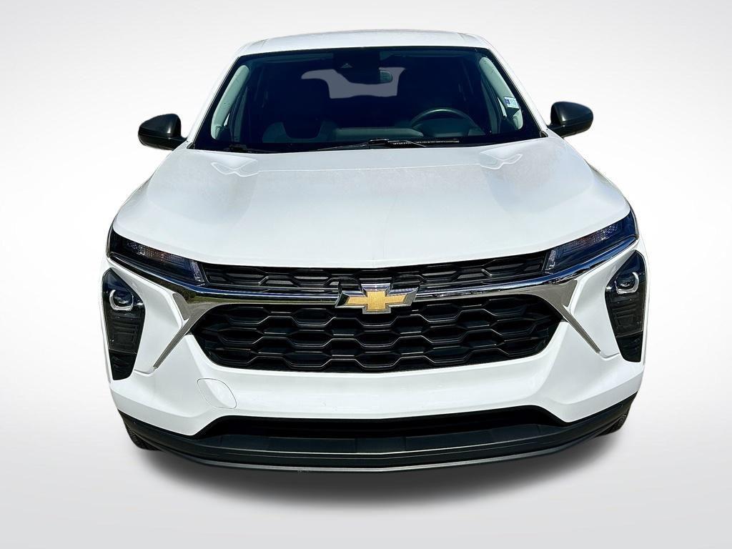 used 2024 Chevrolet Trax car, priced at $18,797