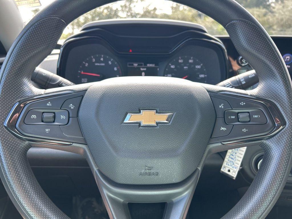 used 2024 Chevrolet Trax car, priced at $18,797