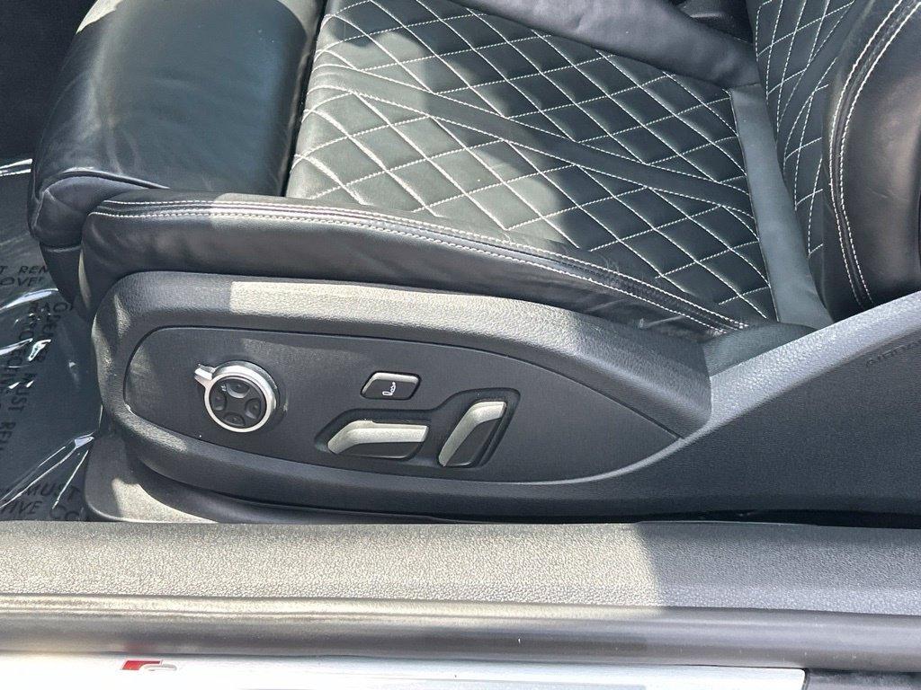 Audi S5 view 11