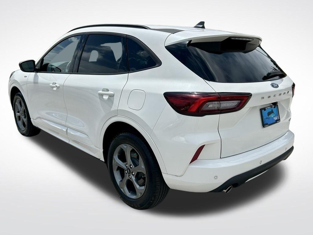 used 2023 Ford Escape car, priced at $24,497