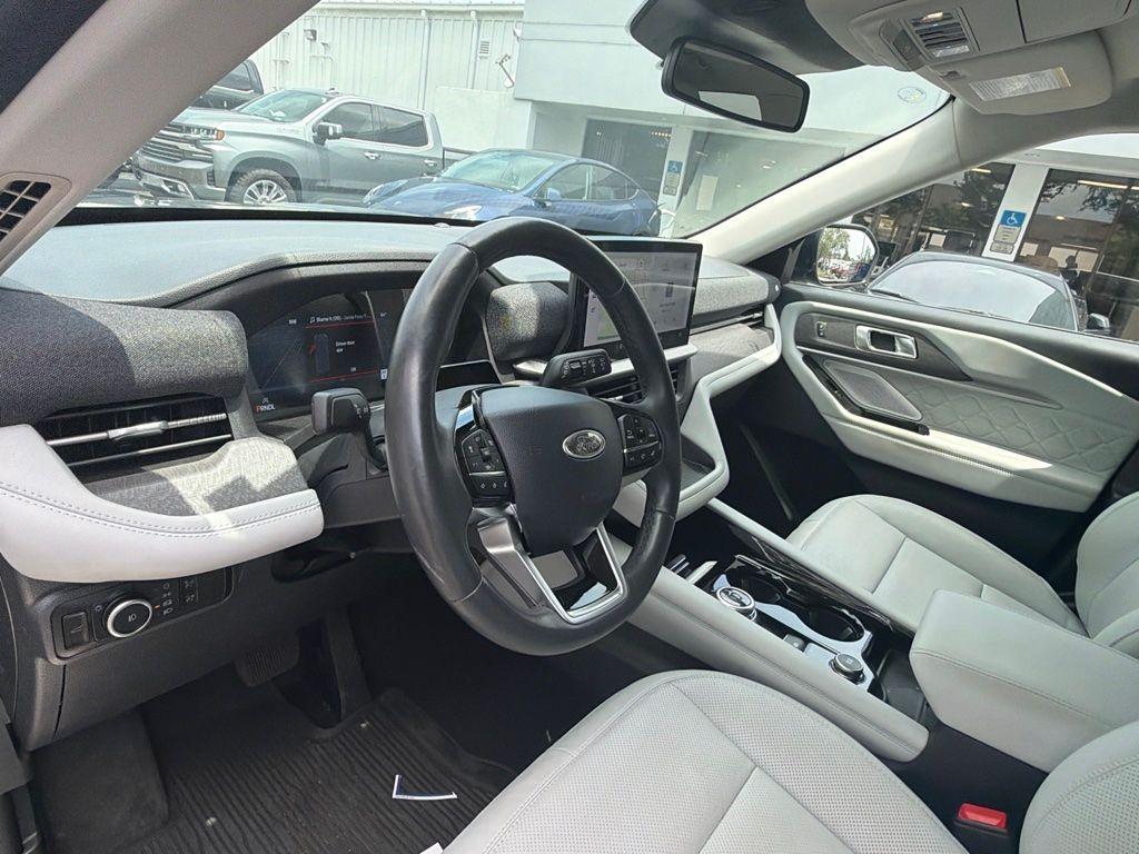 used 2025 Ford Explorer car, priced at $48,148