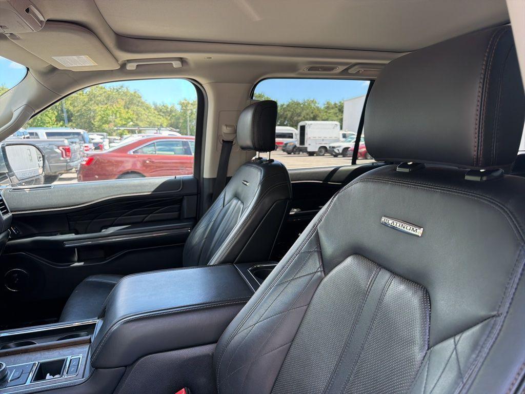 used 2019 Ford Expedition car, priced at $30,298