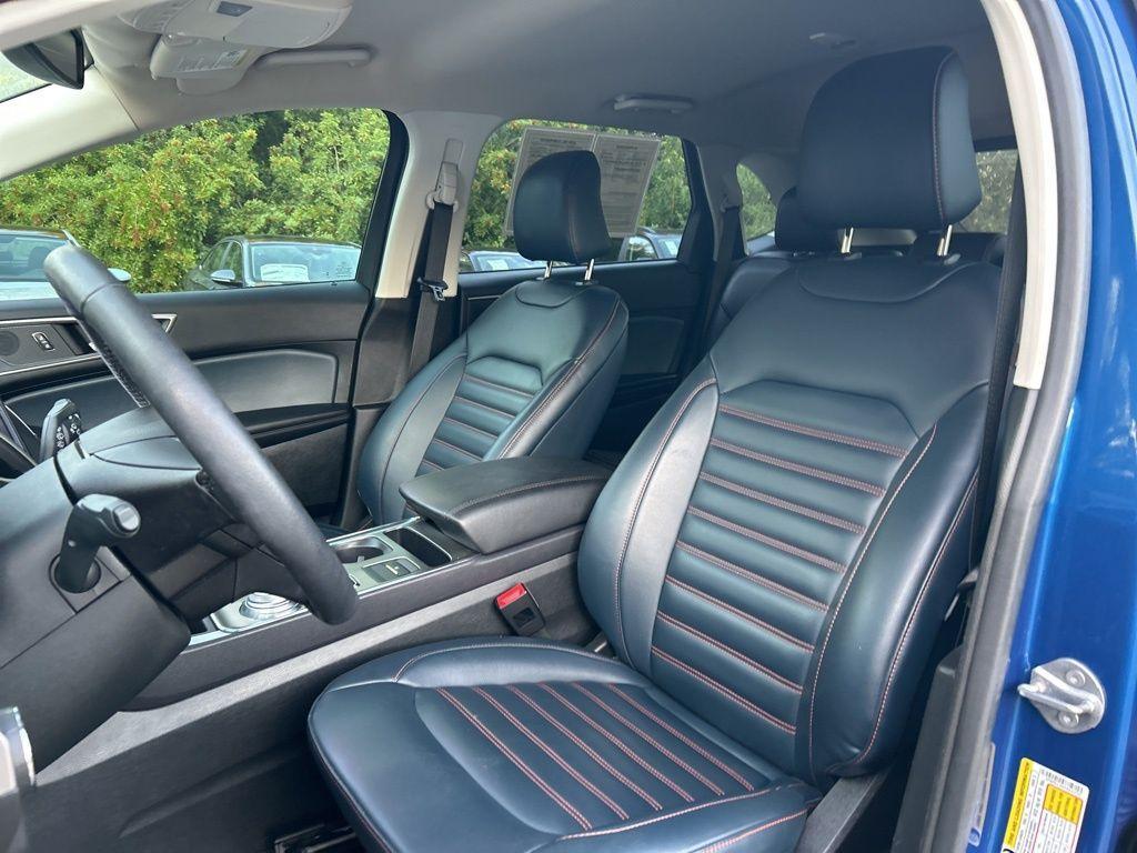 used 2023 Ford Edge car, priced at $22,198