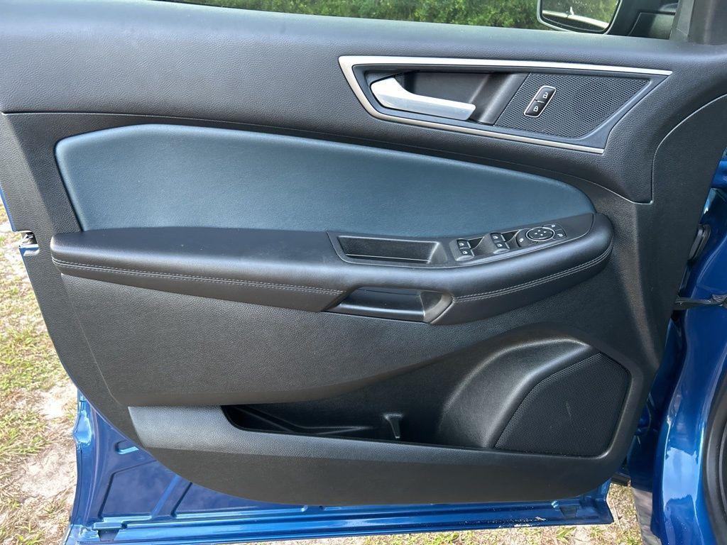 used 2023 Ford Edge car, priced at $22,198