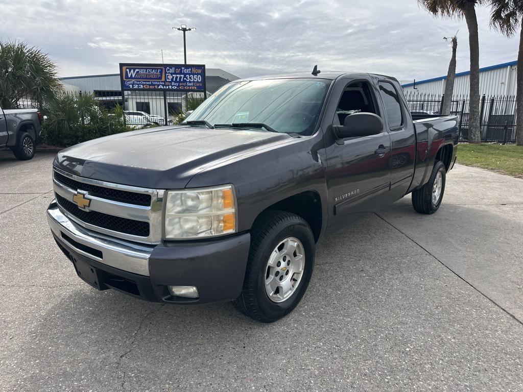 used 2011 Chevrolet Silverado 1500 car, priced at $12,995