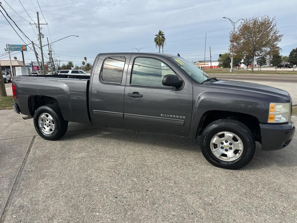 used 2011 Chevrolet Silverado 1500 car, priced at $12,995