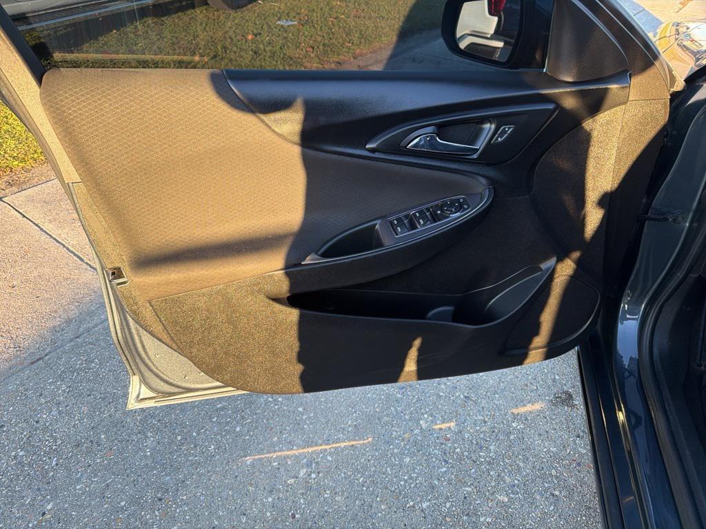 used 2021 Chevrolet Malibu car, priced at $12,990