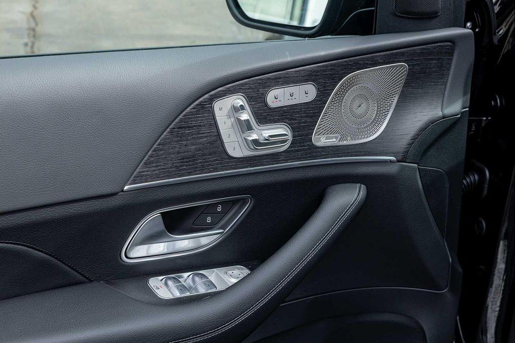 new 2026 Mercedes-Benz GLS 450 car, priced at $93,408