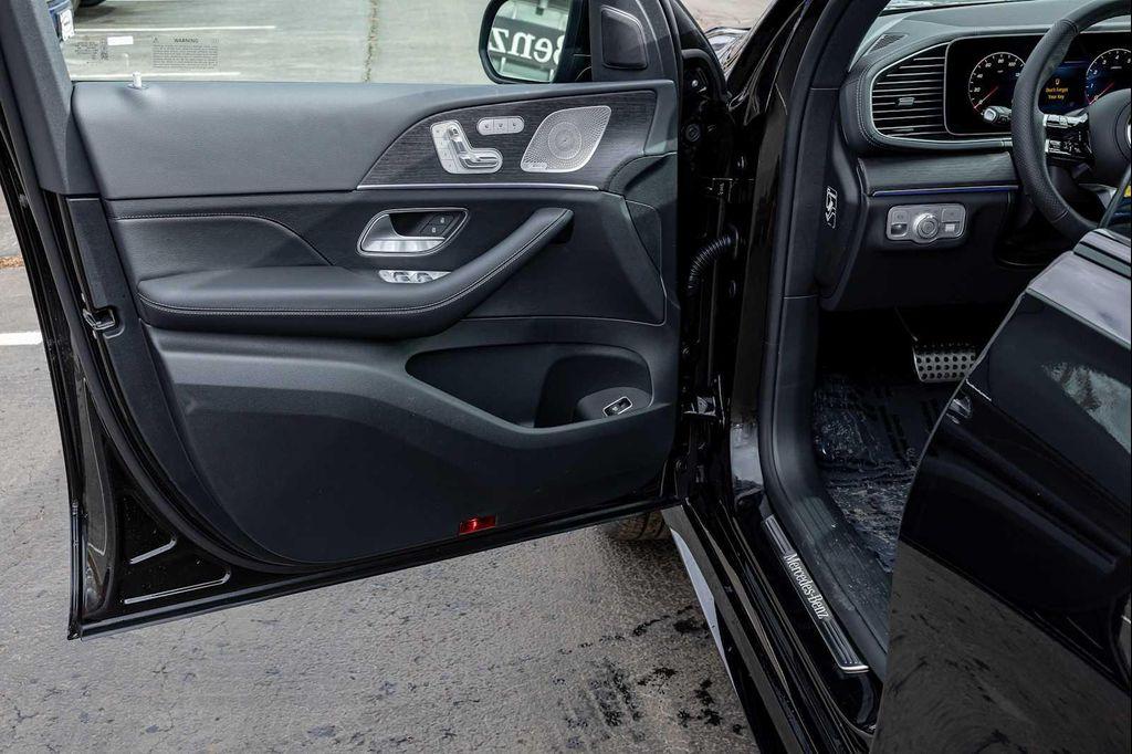 new 2026 Mercedes-Benz GLS 450 car, priced at $93,408