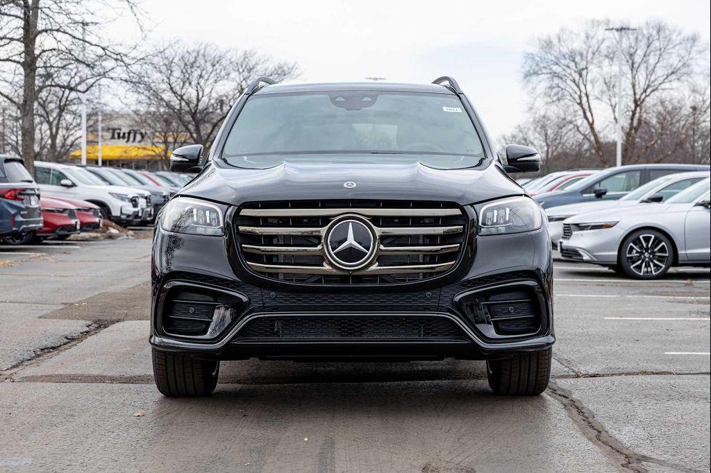 new 2026 Mercedes-Benz GLS 450 car, priced at $92,635