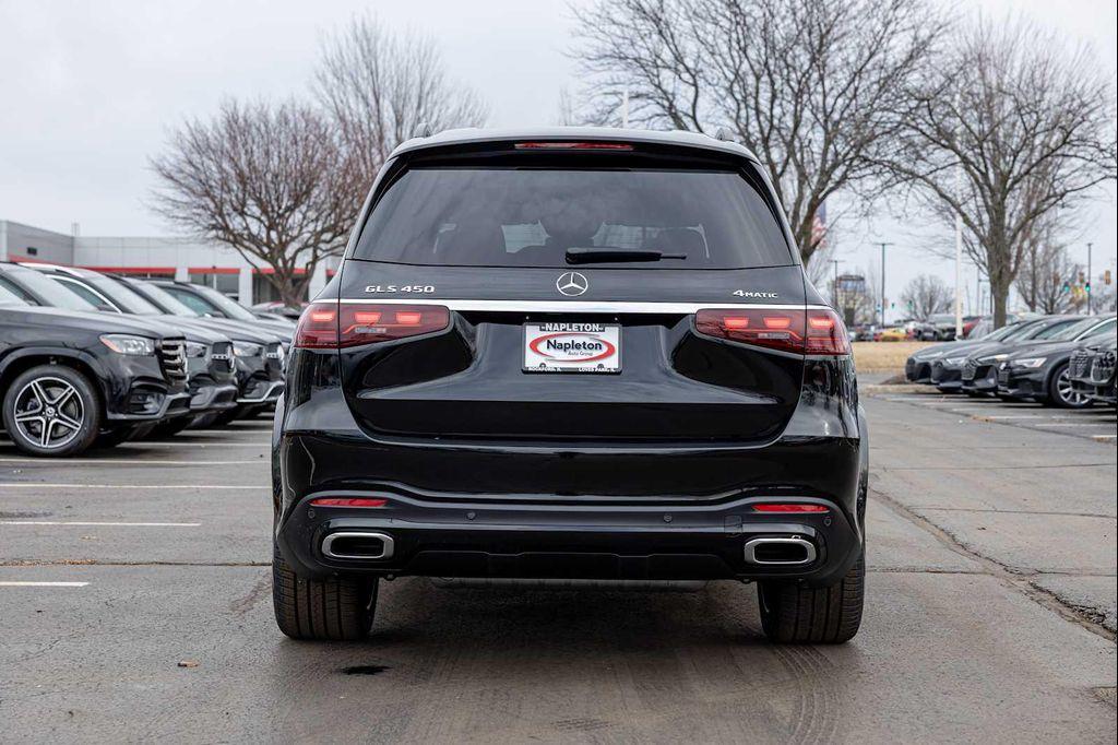 new 2026 Mercedes-Benz GLS 450 car, priced at $92,635