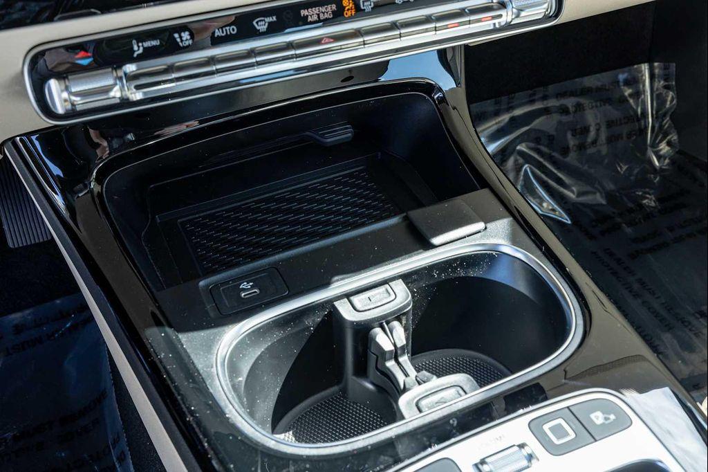 new 2025 Mercedes-Benz CLA 250 car, priced at $48,695