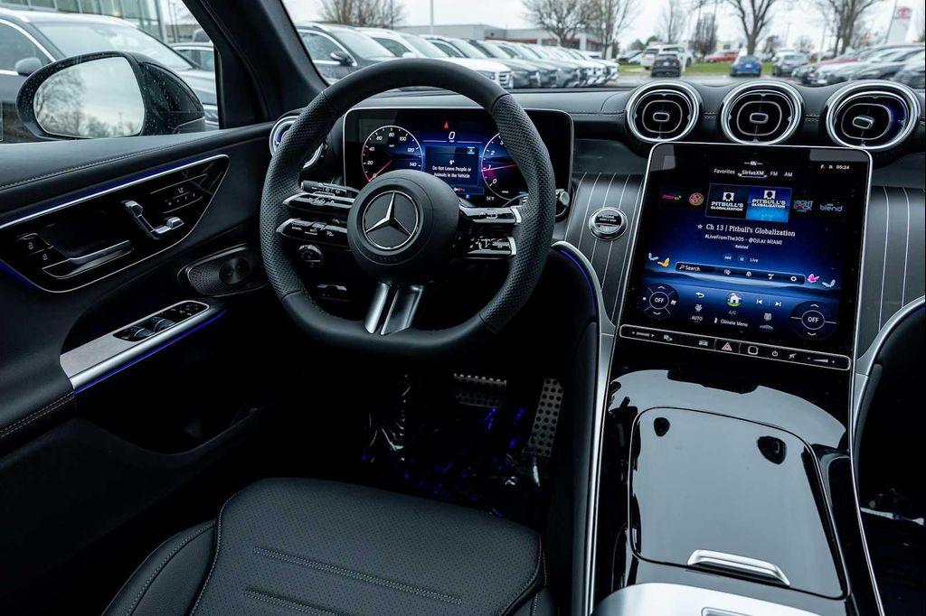 new 2026 Mercedes-Benz GLC 300 car, priced at $61,620