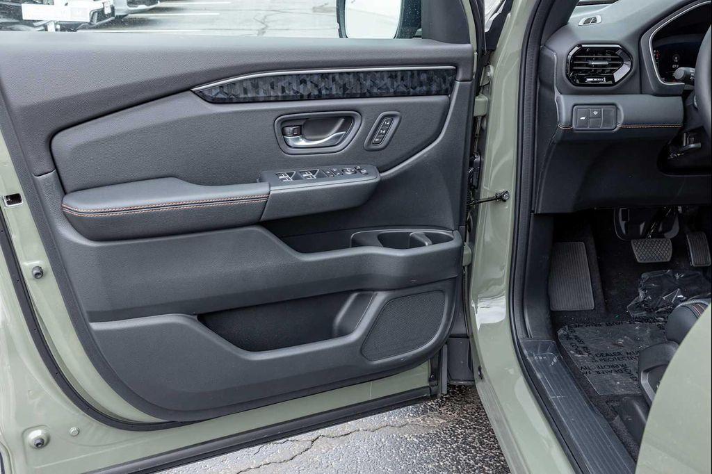 new 2026 Honda Passport car, priced at $52,855