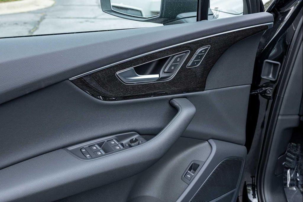 new 2026 Audi Q7 car, priced at $64,305