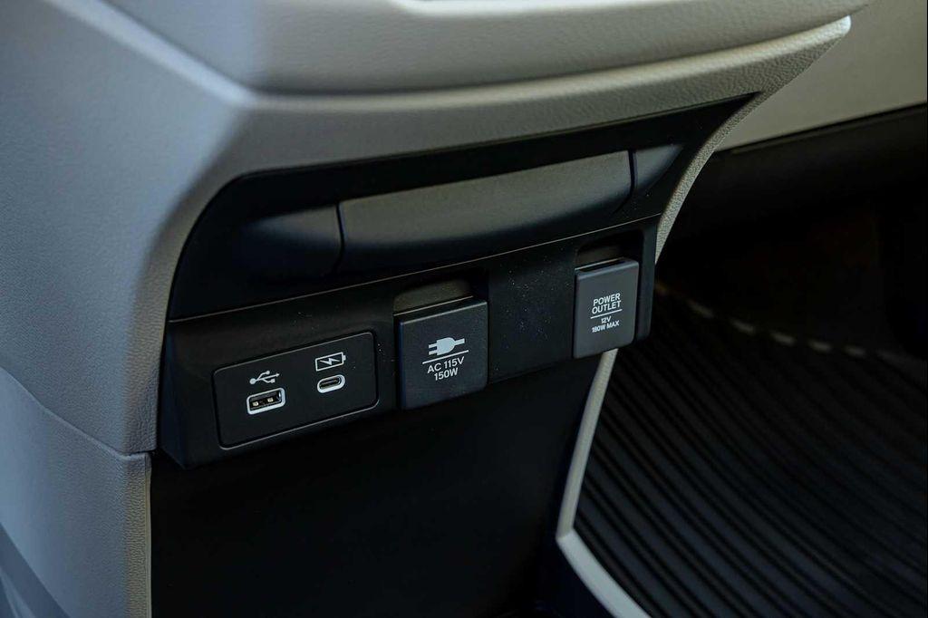 new 2026 Honda Odyssey car, priced at $51,785